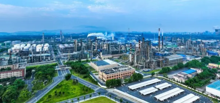 钢材淬火与工件回火怎么选？常州市雷成热处理厂服务方案对比分析